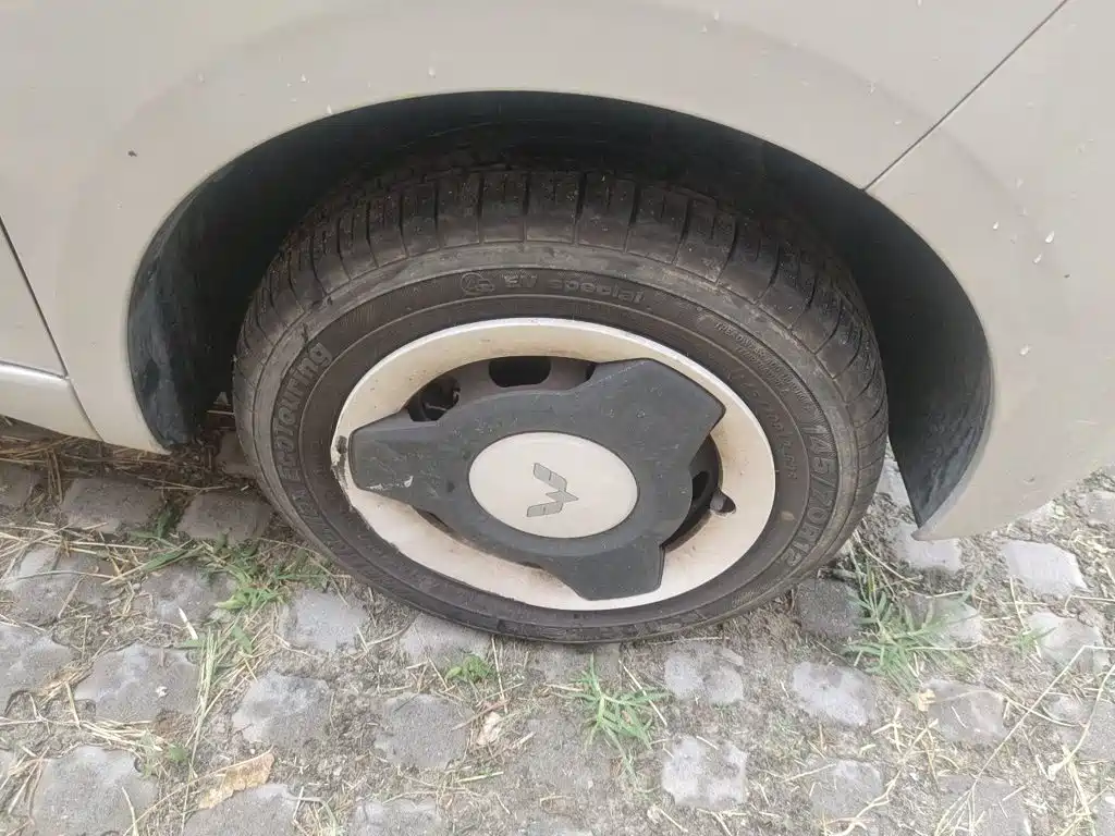 Wuling MINIEV — миниатюра 8