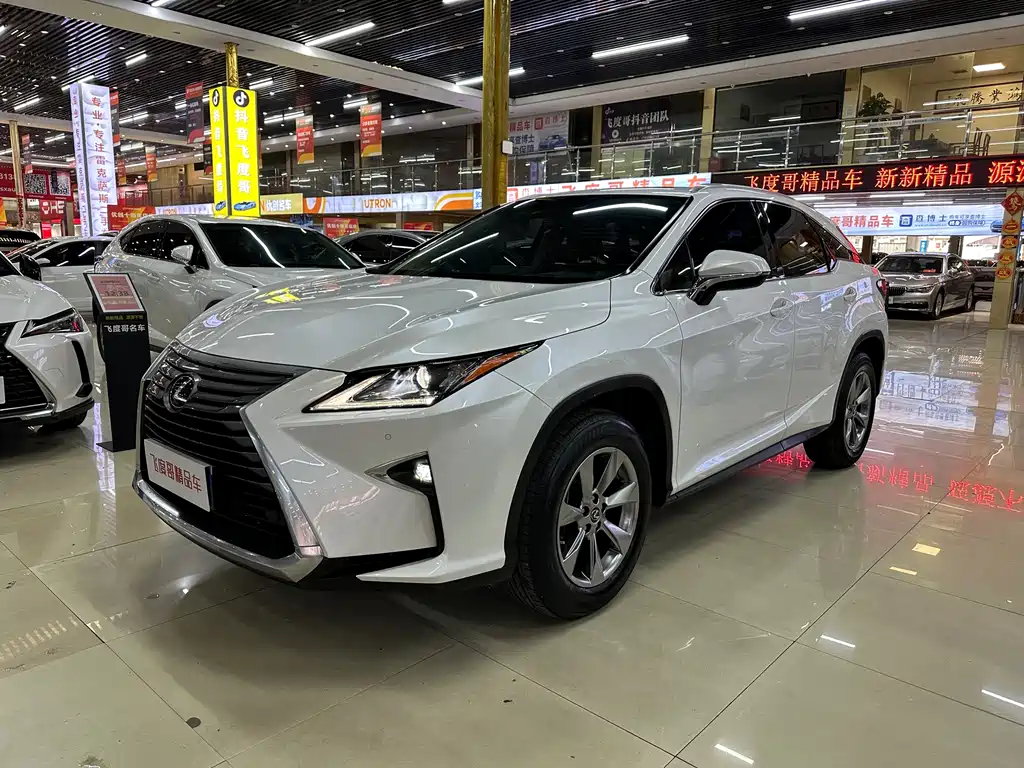 Lexus RX 2018
