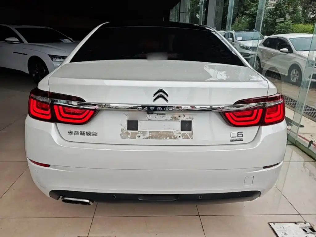 Citroen C6 — миниатюра 6