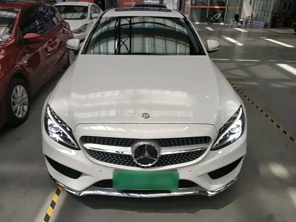 Mercedes-Benz C-Class — миниатюра 3