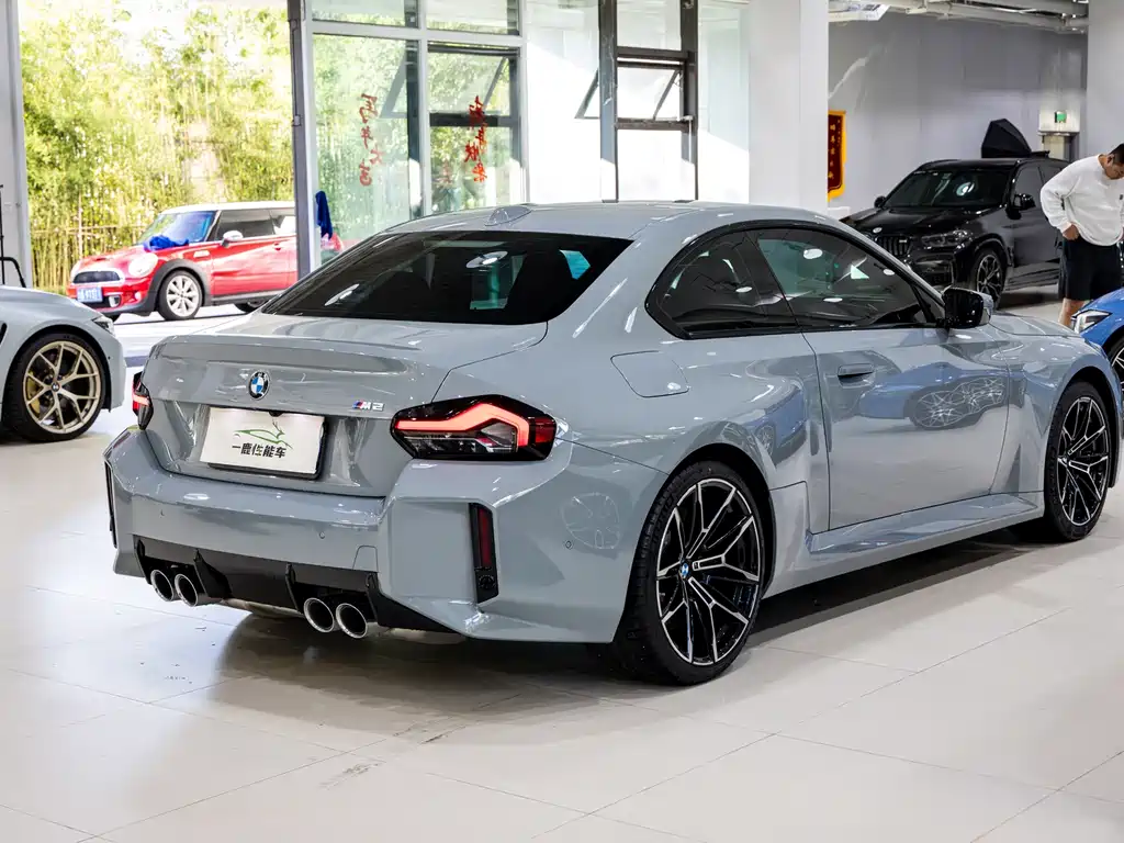 BMW M2 — миниатюра 4
