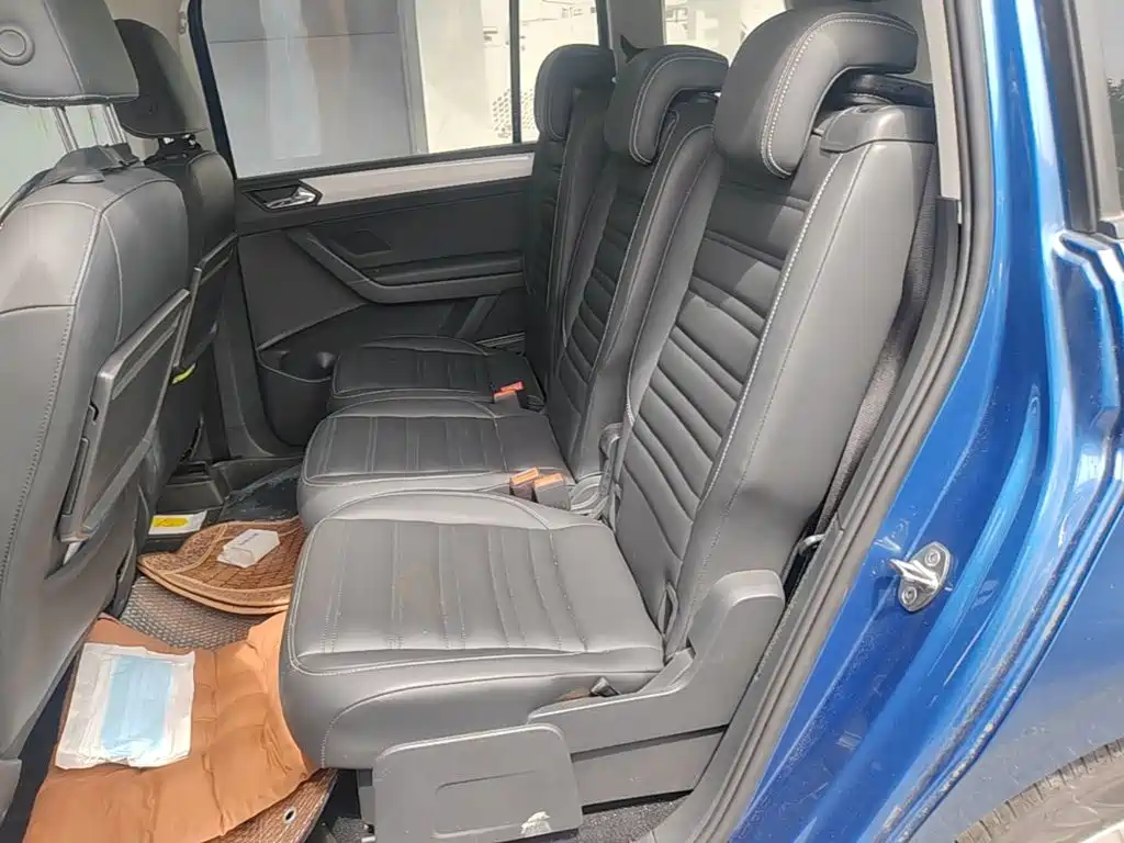 Volkswagen Touran — миниатюра 17