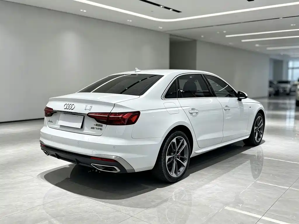 Audi A4L — миниатюра 4
