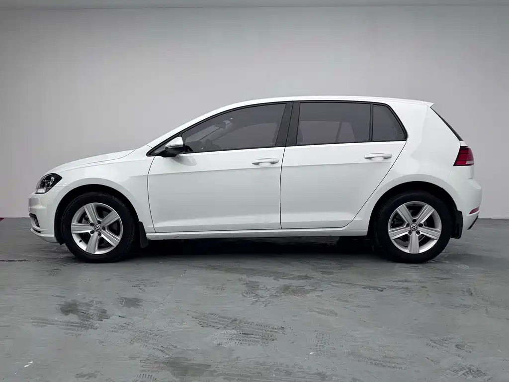 Volkswagen Golf — миниатюра 20
