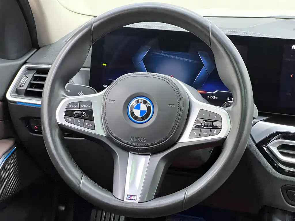 BMW i3 — миниатюра 27