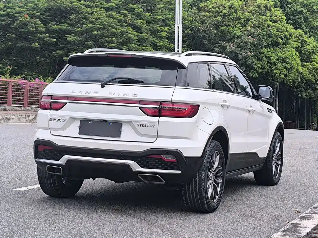 Landwind Landwind X7 — миниатюра 4