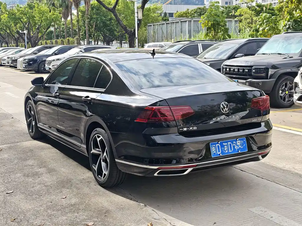 Volkswagen Magotan — миниатюра 6