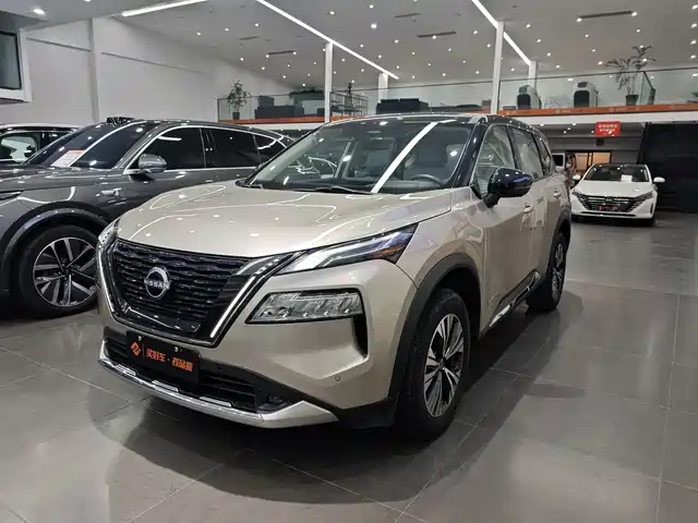 NISSAN QIJUN 2023