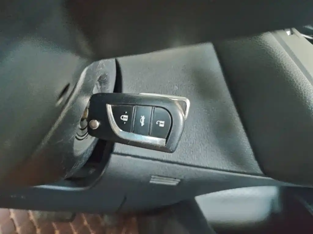 Toyota Corolla — миниатюра 9