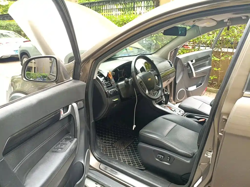 Chevrolet Captiva — миниатюра 13