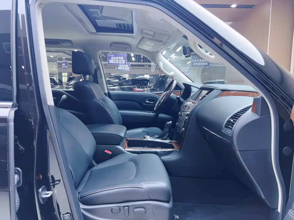 Infiniti QX80 — миниатюра 9