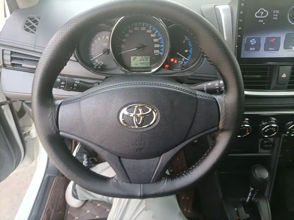 Toyota Vios FS — миниатюра 11
