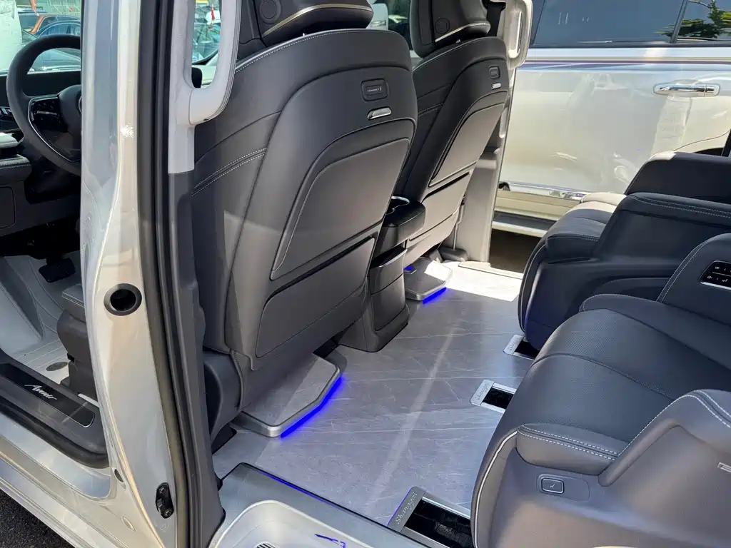 Buick GL8 2026 Premium