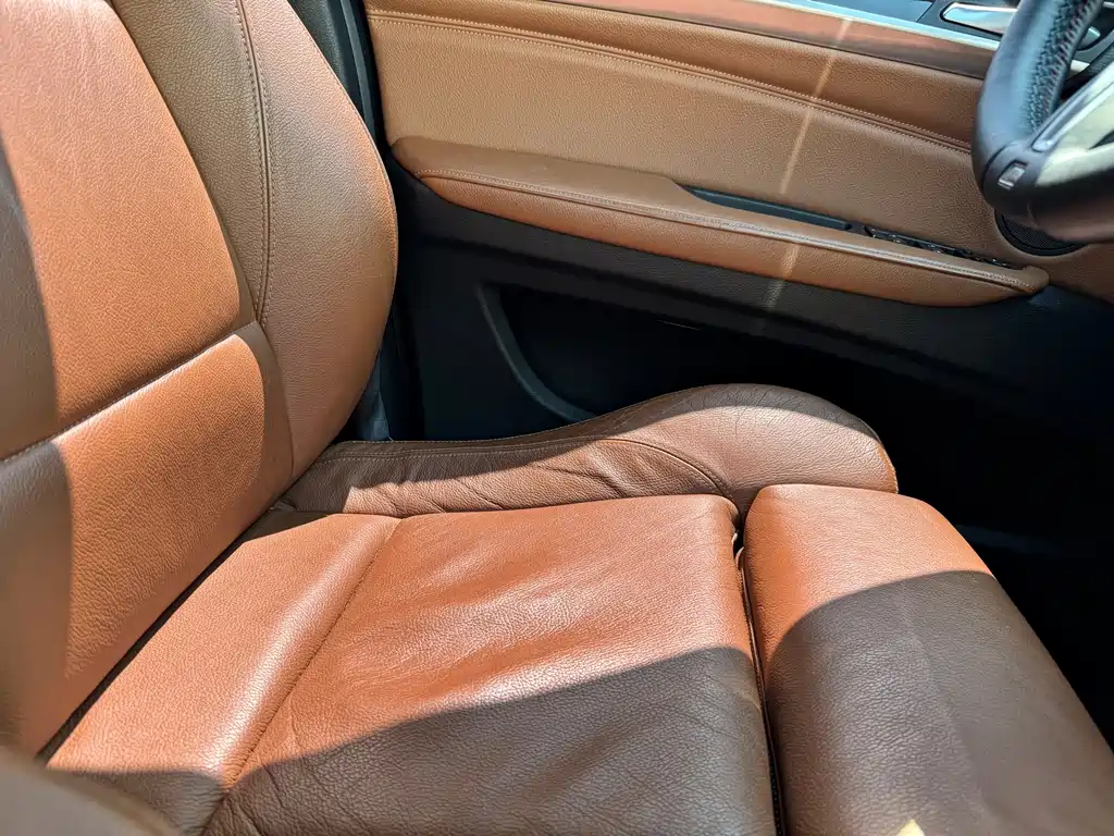 BMW X6 — миниатюра 17