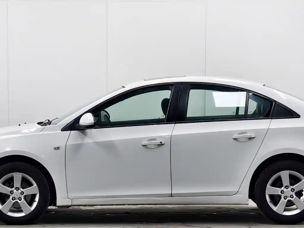 Chevrolet Cruze 2012 1.6L SE MT