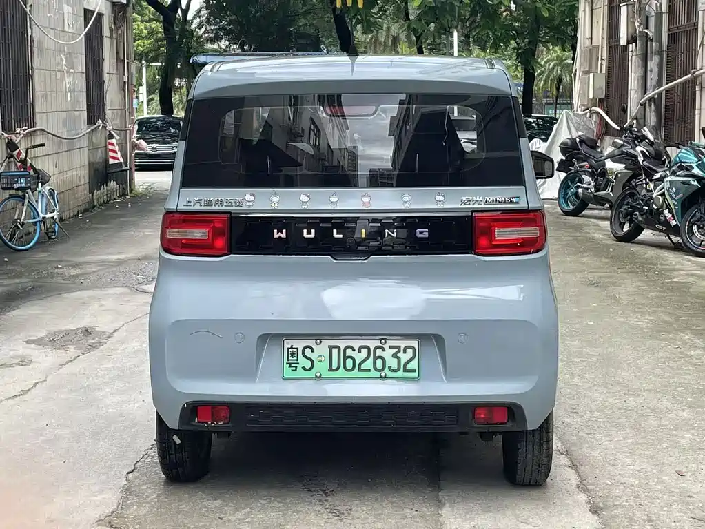 Wuling MINIEV — миниатюра 7