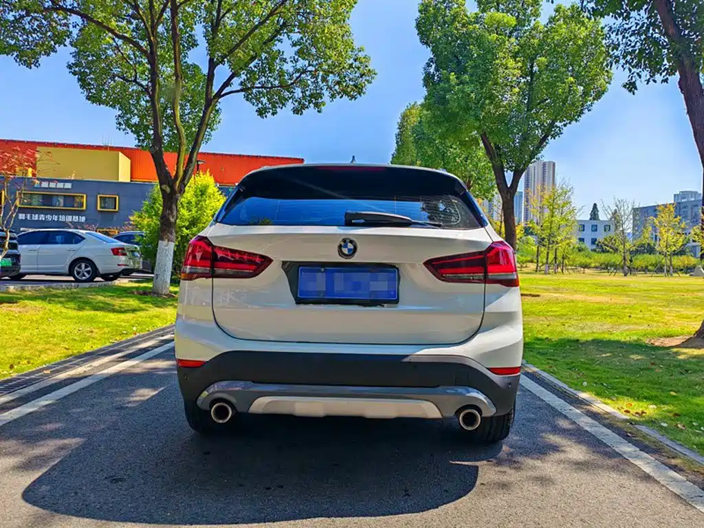 BMW X1 — миниатюра 6