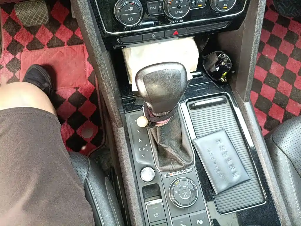 Volkswagen Teramont — миниатюра 7