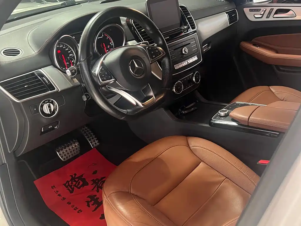 Mercedes-Benz GLE AMG — миниатюра 7
