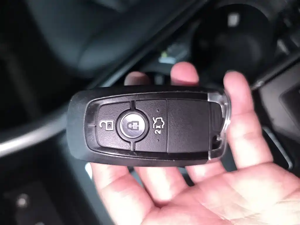 Ford Mondeo New Energy — миниатюра 17