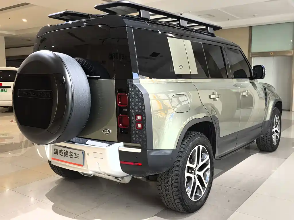 Land Rover Defender — миниатюра 14