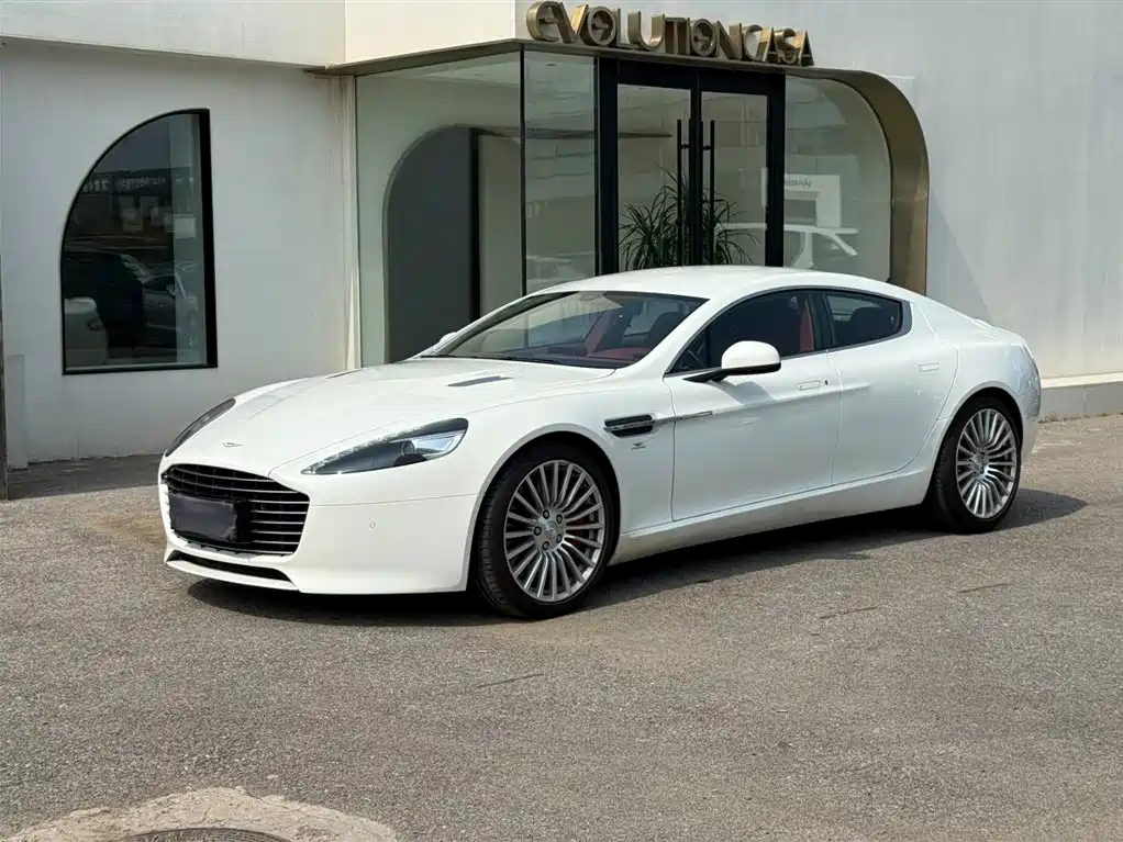 Aston Martin Rapide