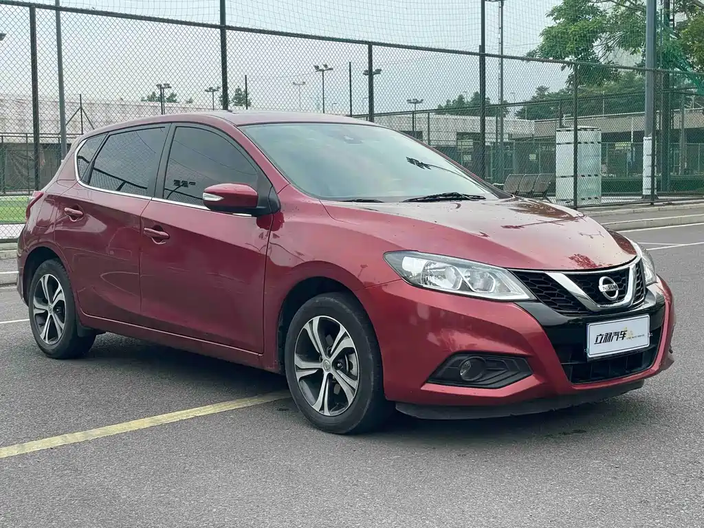 Nissan Tiida — миниатюра 3