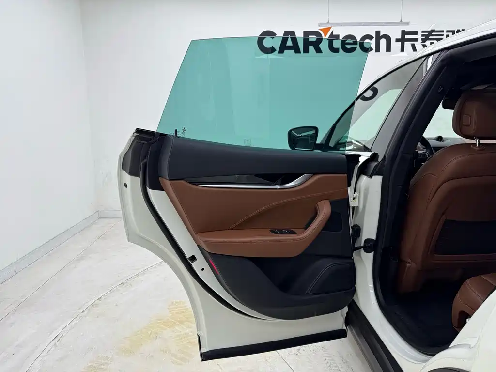Maserati Levante — миниатюра 22