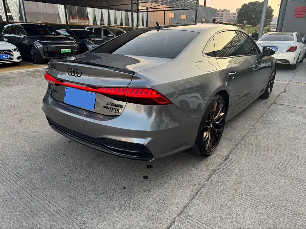 Audi A7L — миниатюра 13