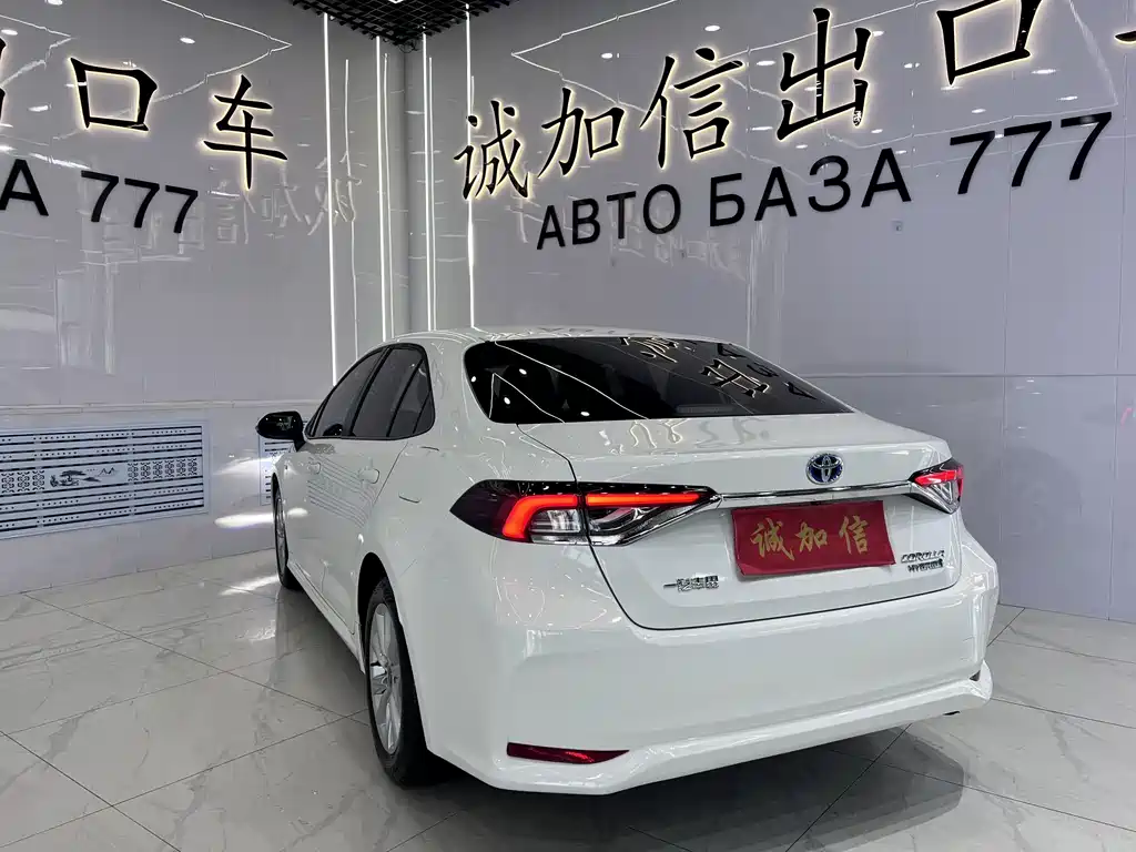 Toyota Corolla — миниатюра 6