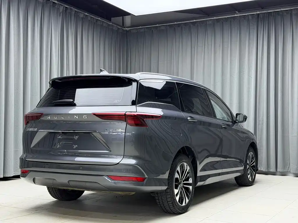 Wuling Victory — миниатюра 6