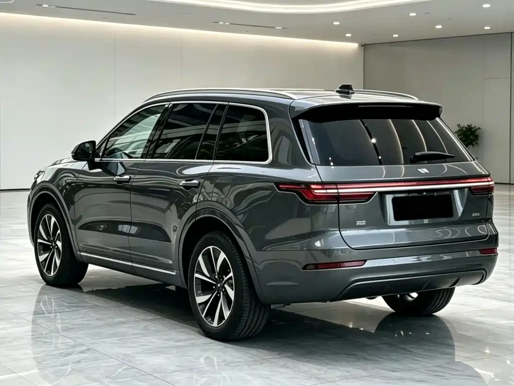 Li Auto Li ONE — миниатюра 8