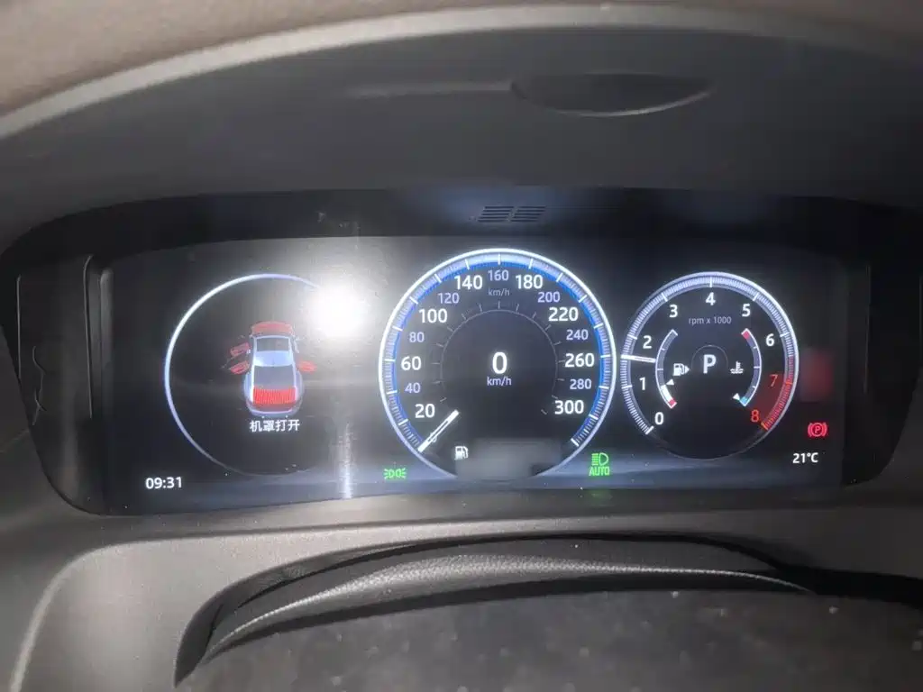 Jaguar XFL — миниатюра 4