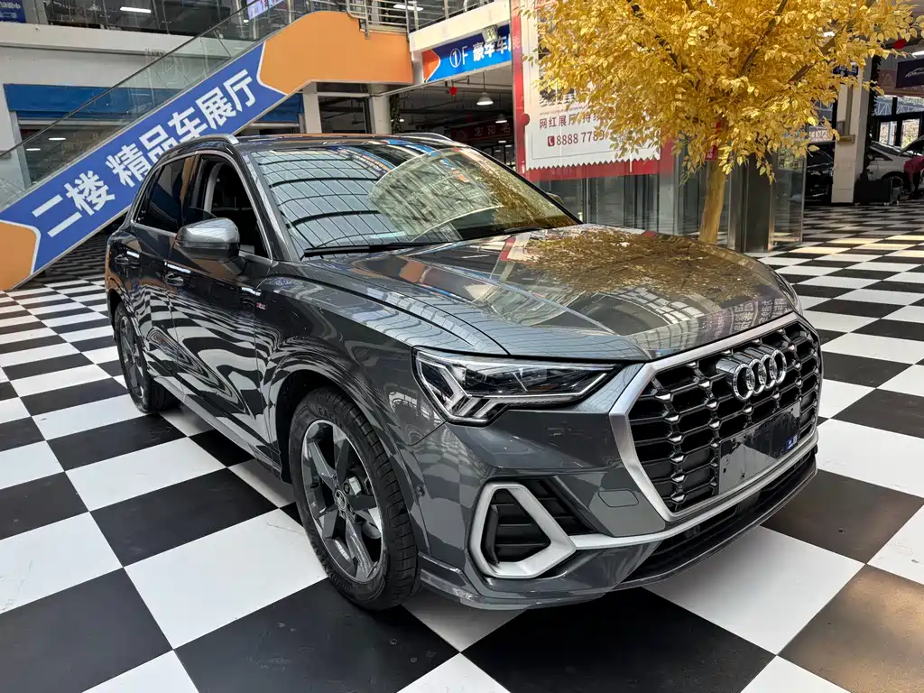 Audi Q3 — миниатюра 5