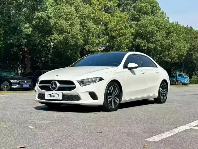 MERCEDES-BENZ A CLASS