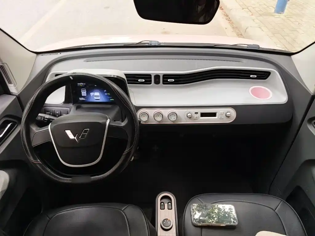Wuling MINIEV — миниатюра 10