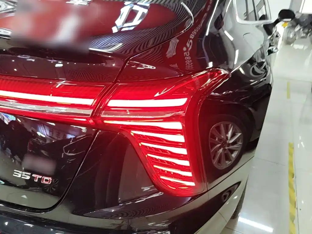 Hongqi Hongqi H5 — миниатюра 8