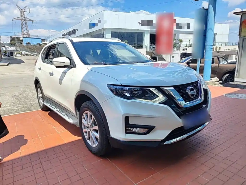 Nissan X-Trail — миниатюра 4