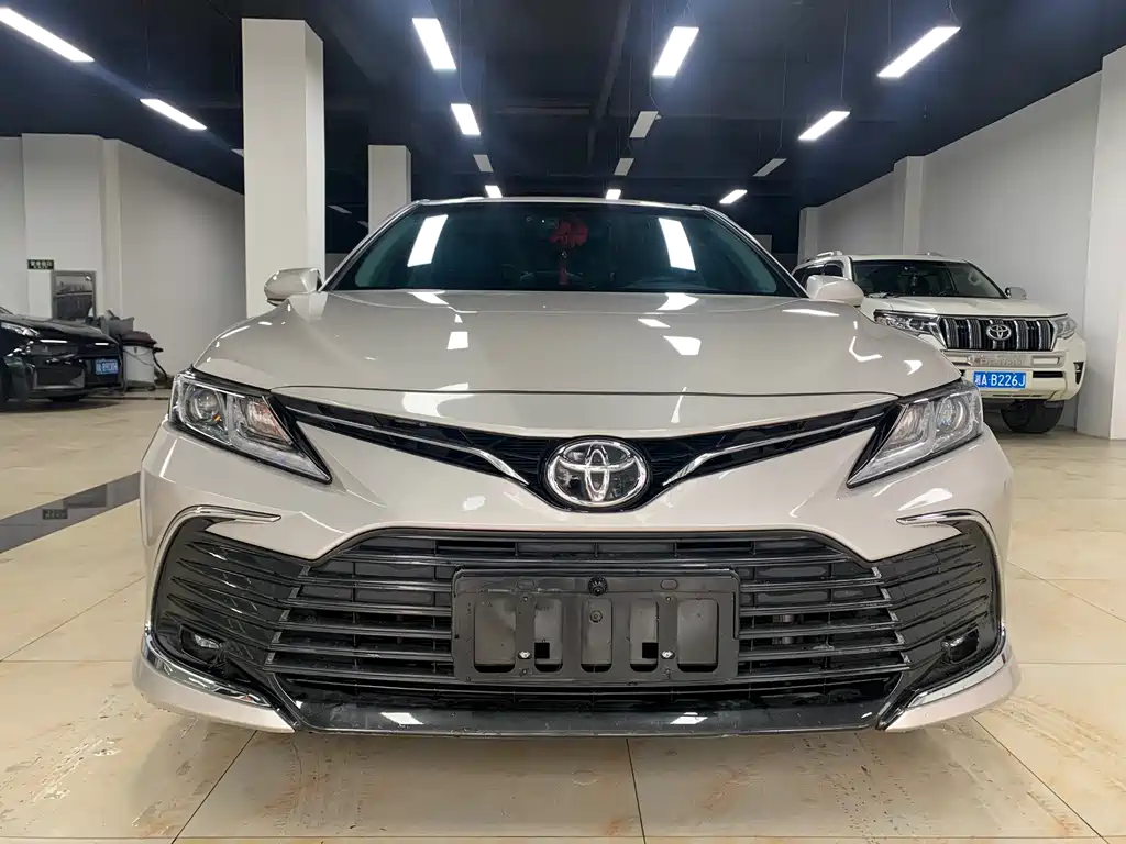 Toyota Camry 2023 2.0GVP Lead