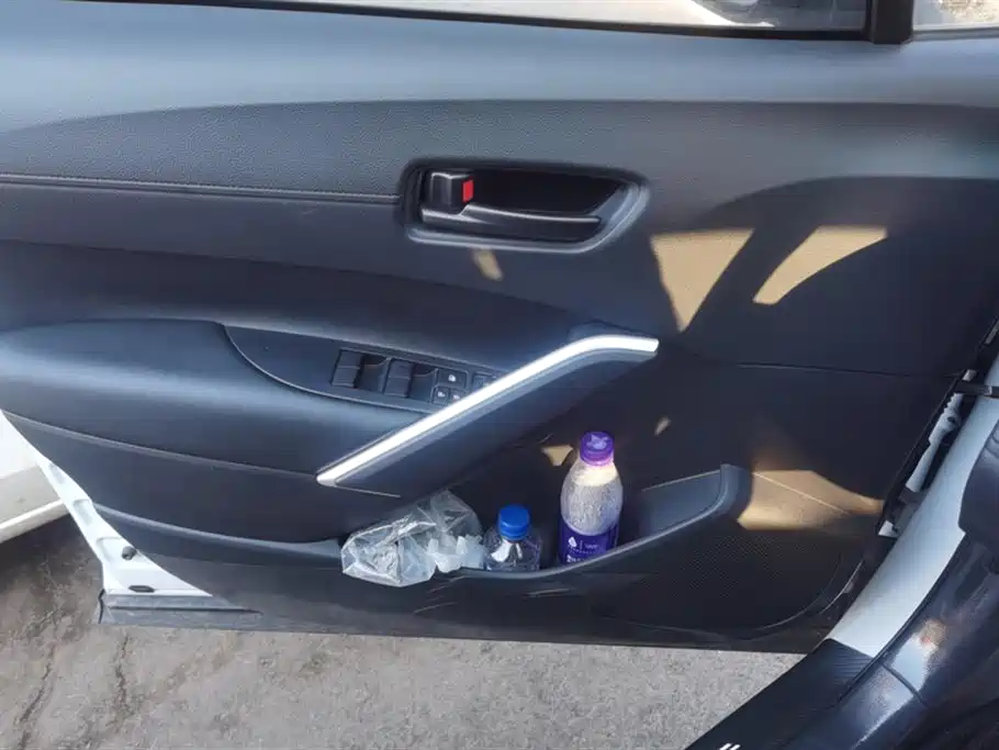 TOYOTA COROLLA SHARP AMPLIFIER