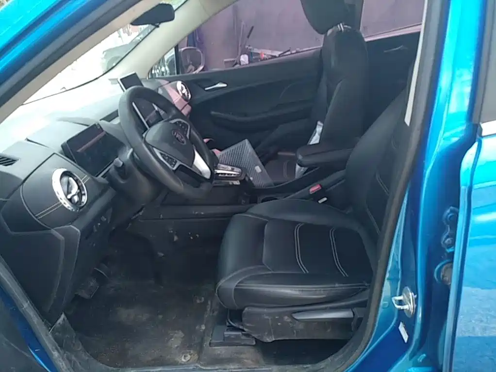 BYD Yuan EV — миниатюра 15