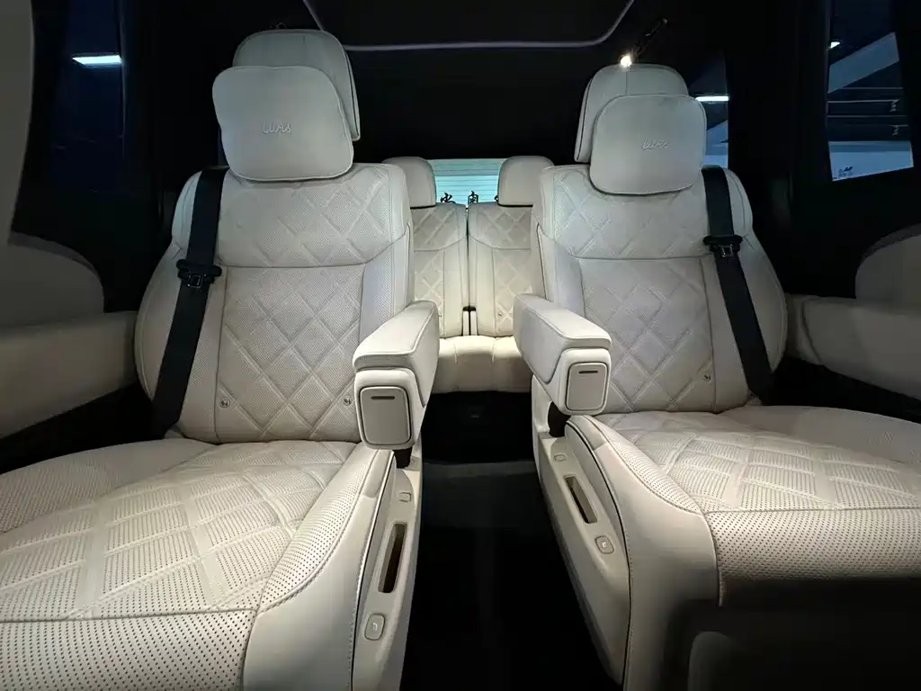 Li Auto Li L9 — миниатюра 14