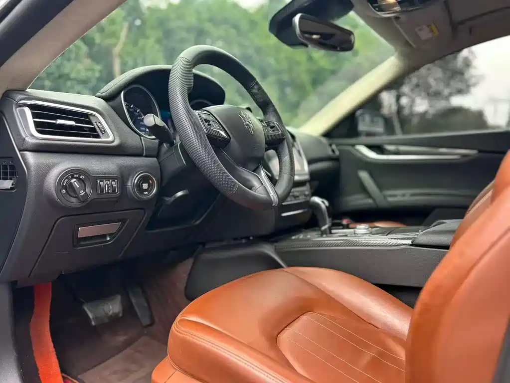 Maserati Ghibli — миниатюра 8