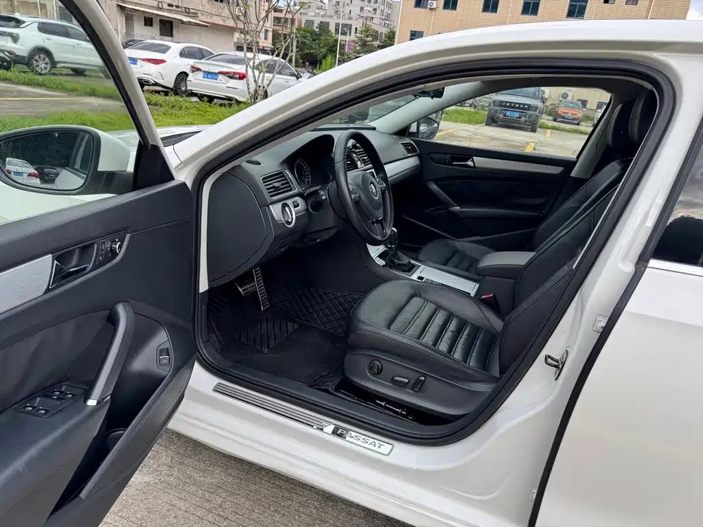 Volkswagen Passat — миниатюра 8