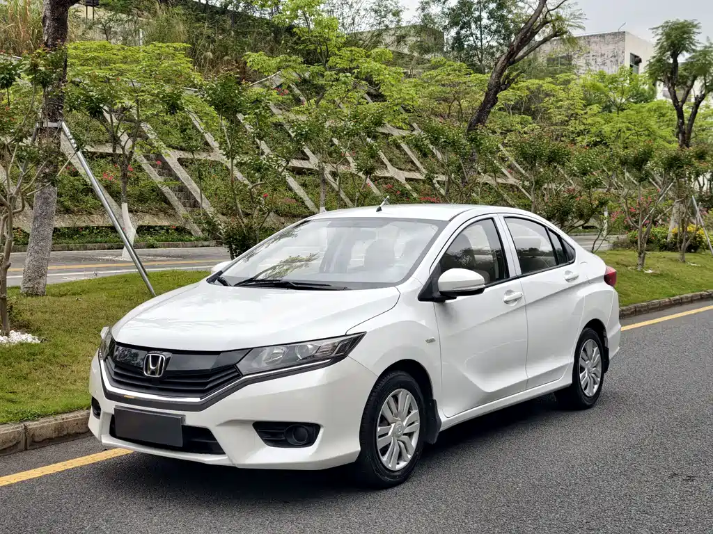 Honda Greiz 2018