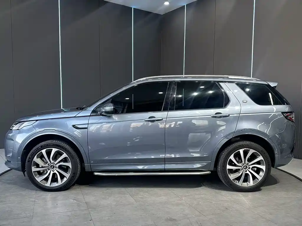 LAND ROVER DISCOVER SPORTS