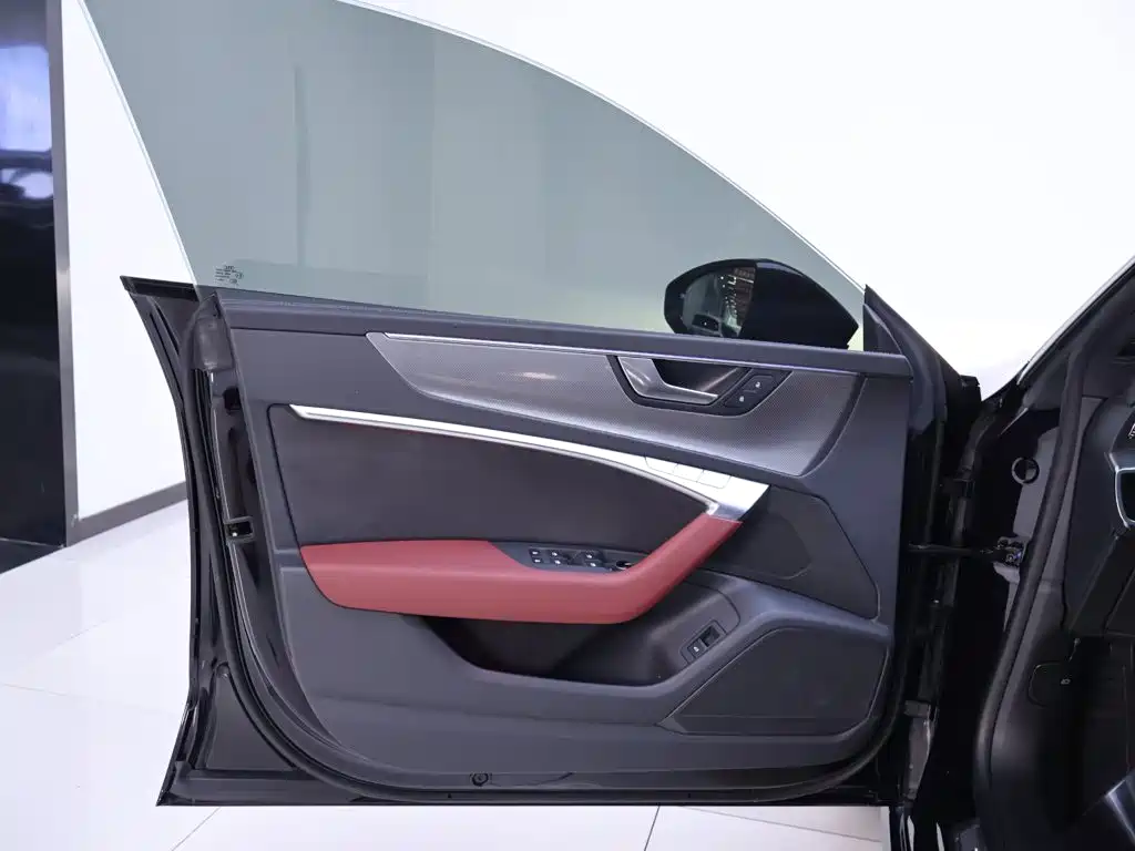 Audi A7L — миниатюра 18