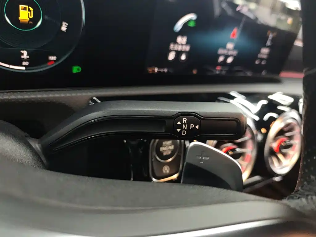 Mercedes-Benz A-Class — миниатюра 7