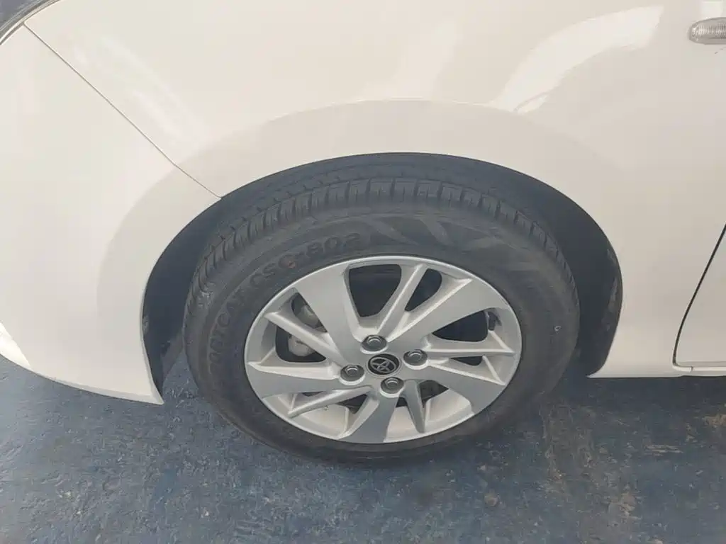 Toyota Yaris L — миниатюра 23