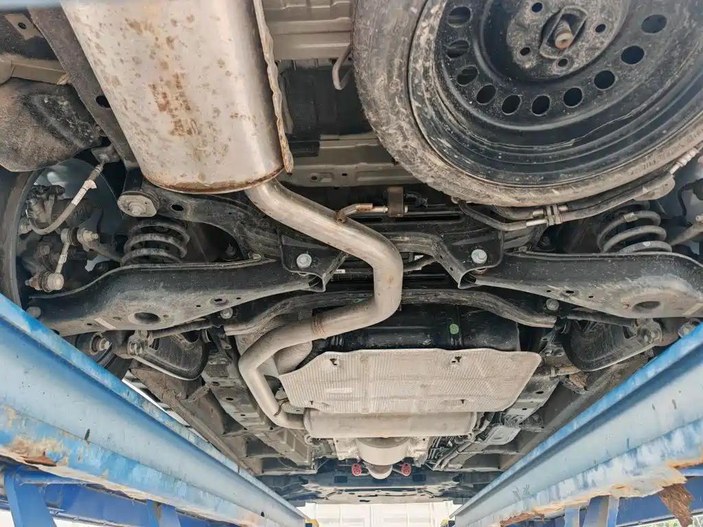 Geely Haoyue L — миниатюра 29